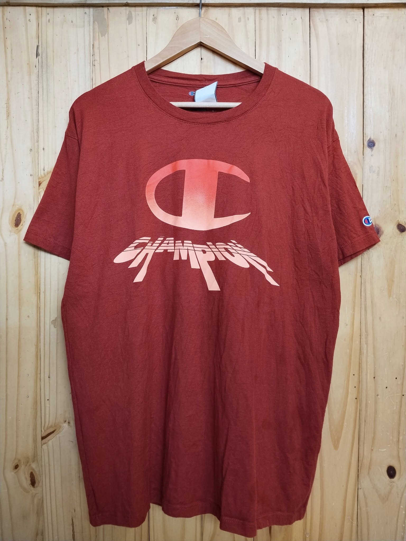 Champion Maroon Tshirt Medium