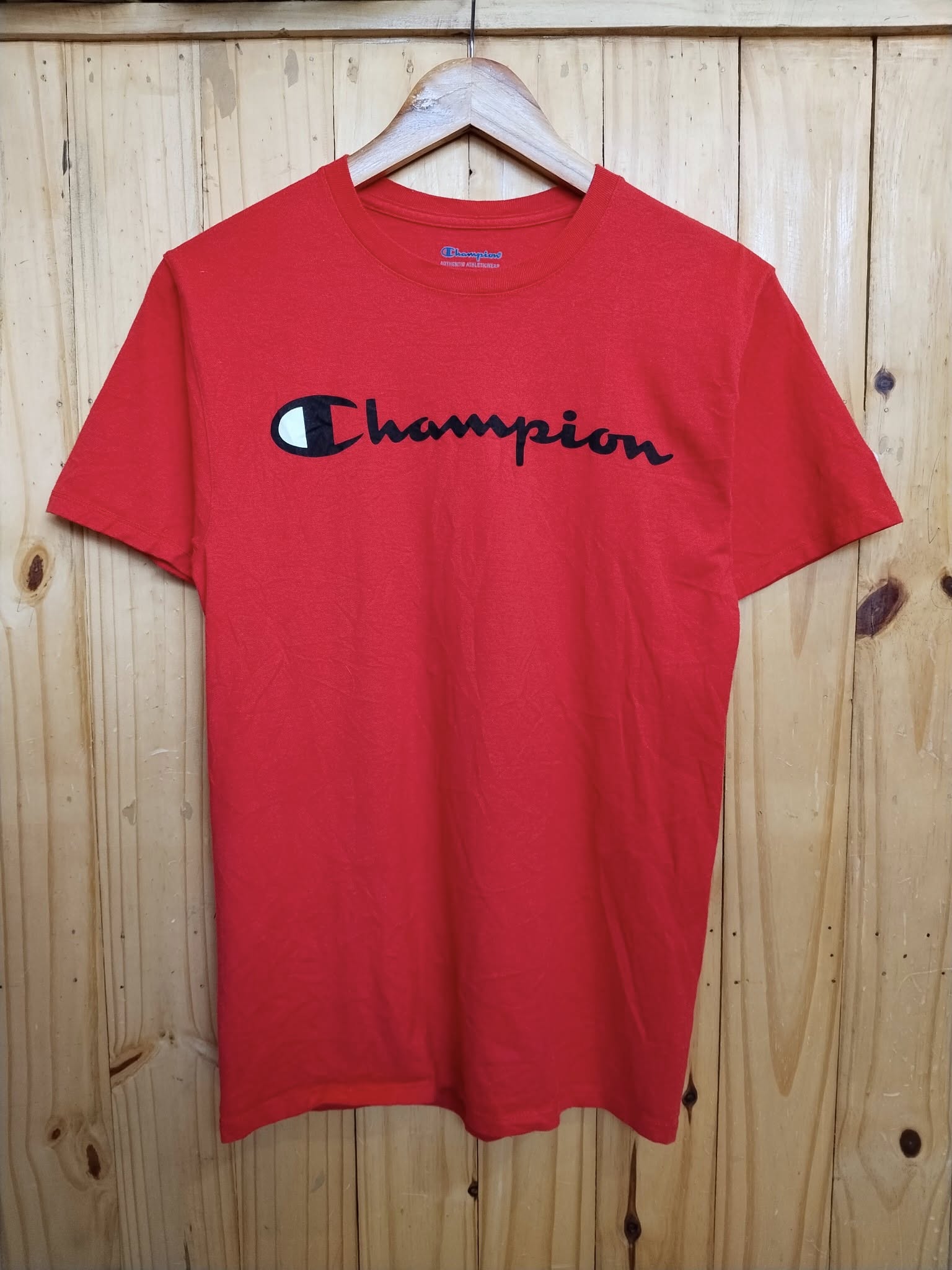 Champion Red  T-shirt Small